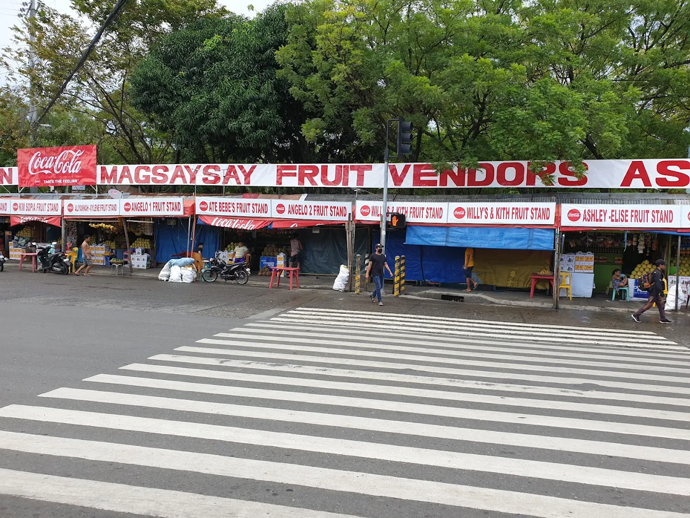 Magsaysay Fruit Vendors Association street