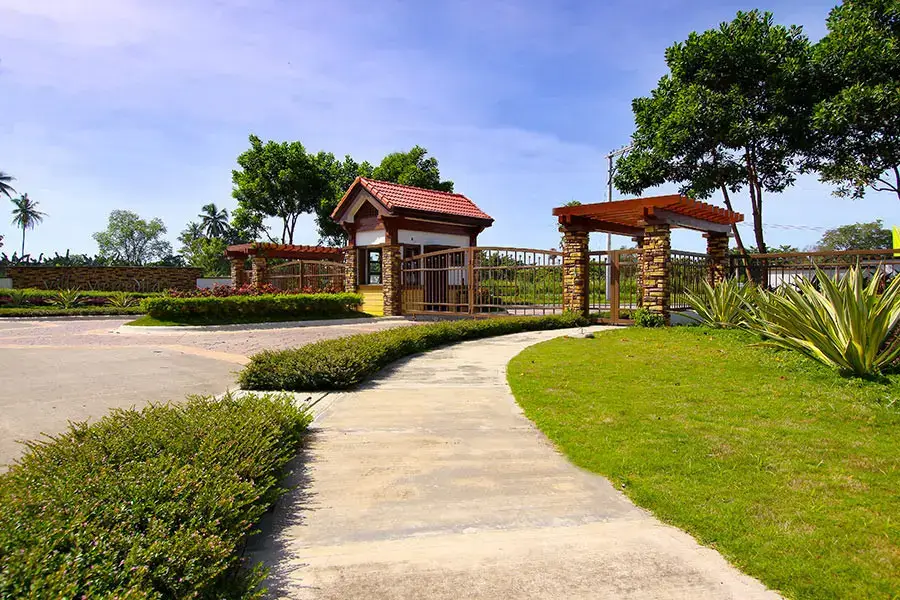 INSTANT HOME VILLA MERCEDITA DAVAO